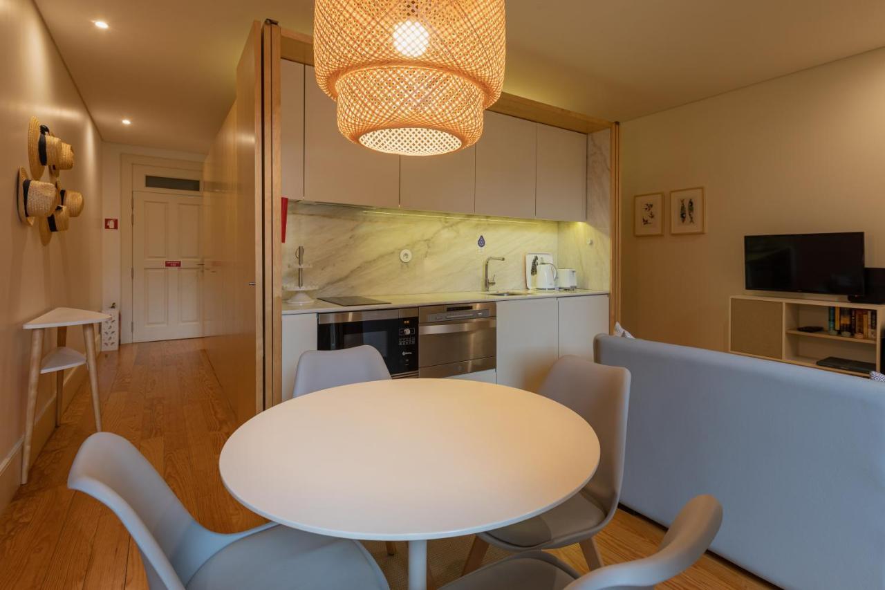 Orm - Almada Balcony Apartment Porto Luaran gambar