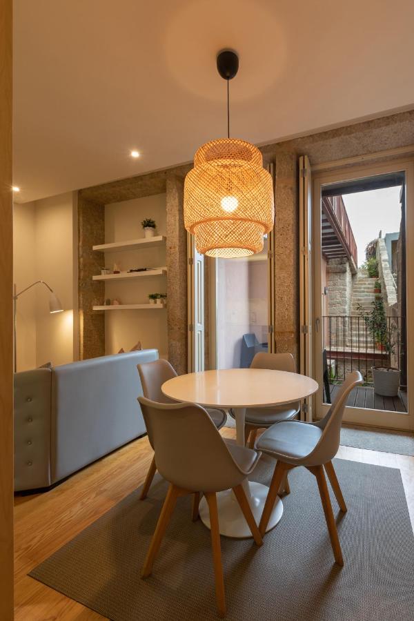 Orm - Almada Balcony Apartment Porto Luaran gambar